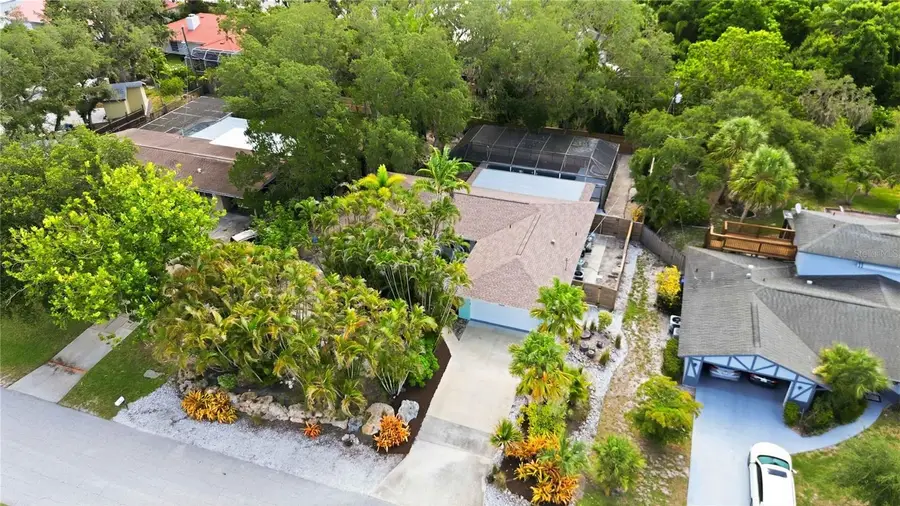 3629 Egerton Circle, Sarasota, FL 34233 - #2