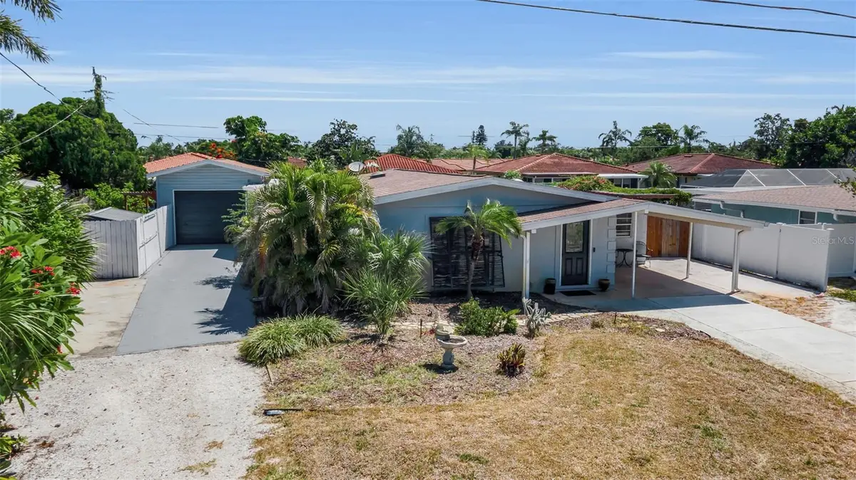 3303 Florida Boulevard, Bradenton, FL 34207 - #1