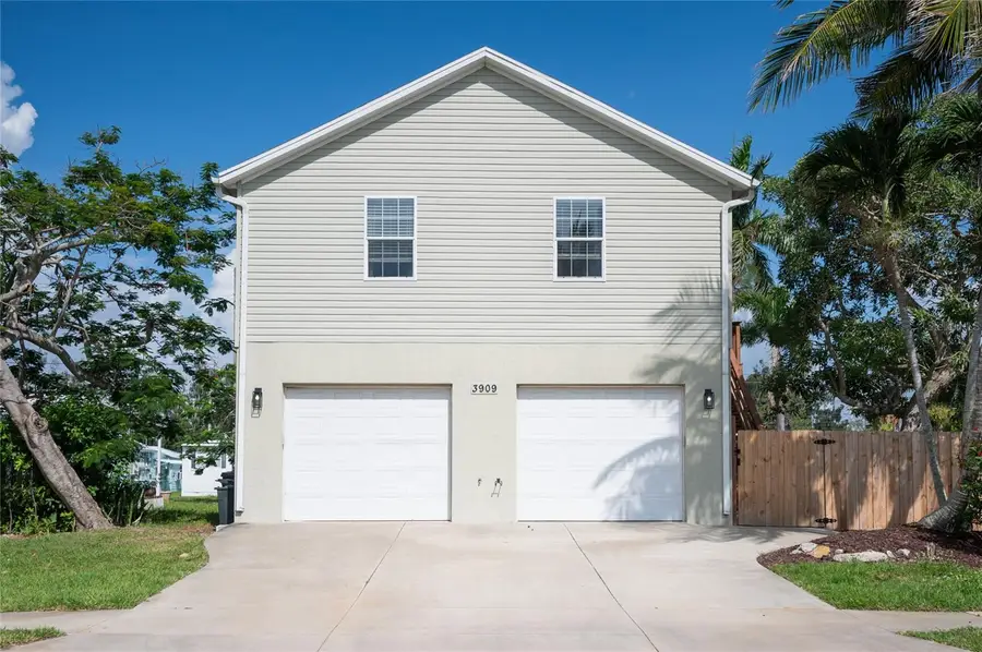 3909 117th Street W, Bradenton, FL 34210 - #2