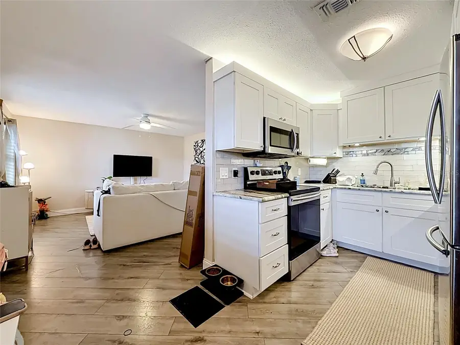4050 4th Street N #304, Saint Petersburg, FL 33703 - #3