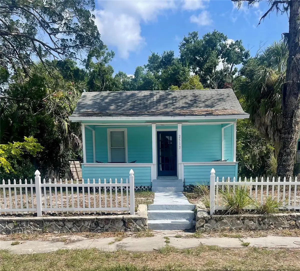 2513 8th Avenue W, Bradenton, FL 34205 - #1