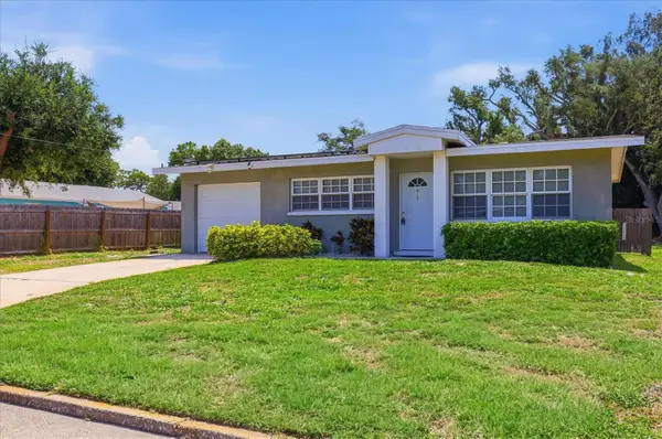 910 16th Avenue W, PALMETTO, FL 34221