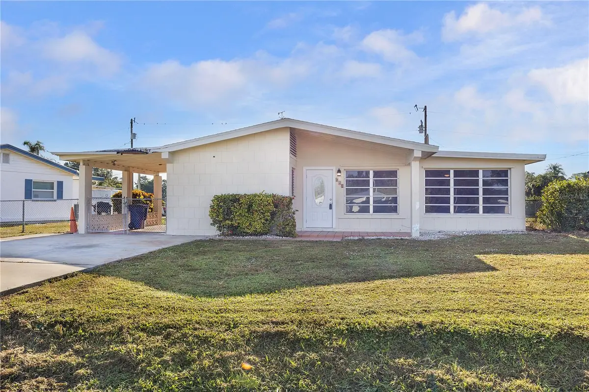 275 Lakeview Drive, North Fort Myers, FL 33917 - #1