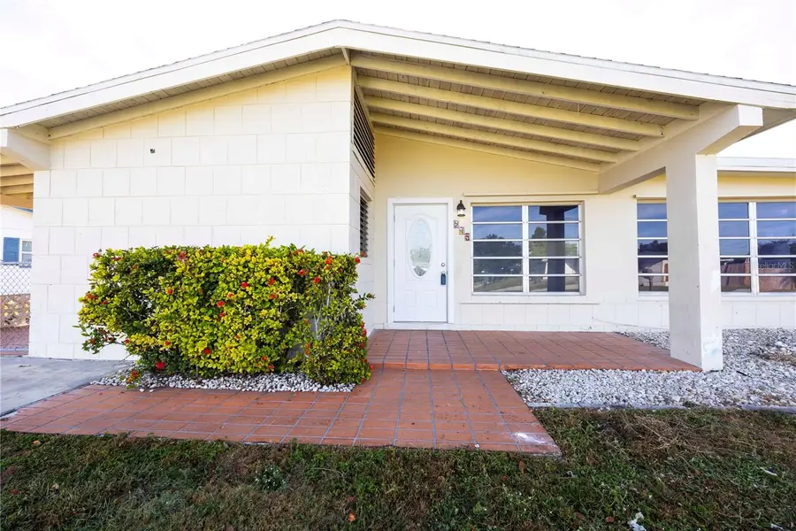 275 Lakeview Drive, North Fort Myers, FL 33917 - #2
