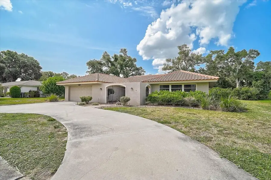 426 Whitfield Avenue, Sarasota, FL 34243 - #2