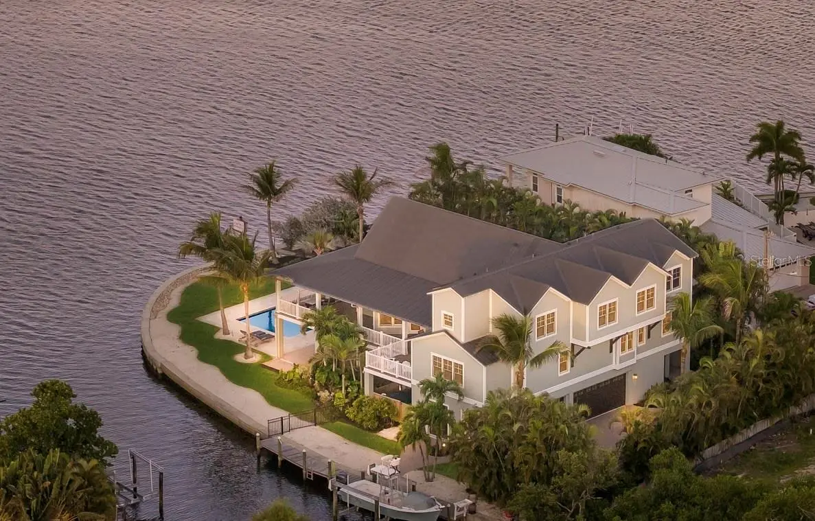 526 56th Street, Holmes Beach, FL 34217 - #1
