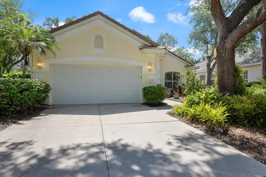7159 Victoria Circle, Manatee, FL 34201 - #2