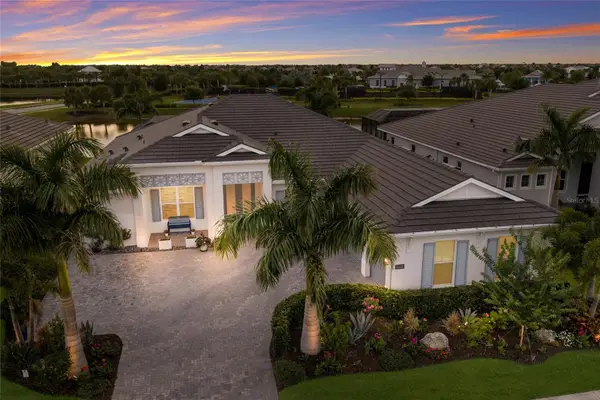 8448 Cane Bay Court, LAKEWOOD RANCH, FL 34202