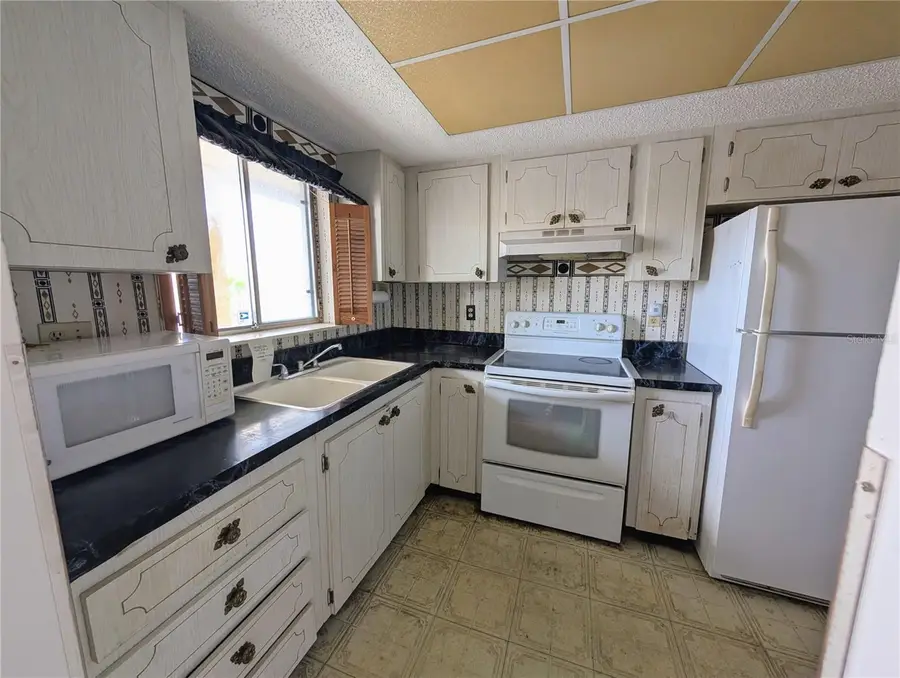 3714 Lake Bayshore Drive #K-418, Bradenton, FL 34205 - #2