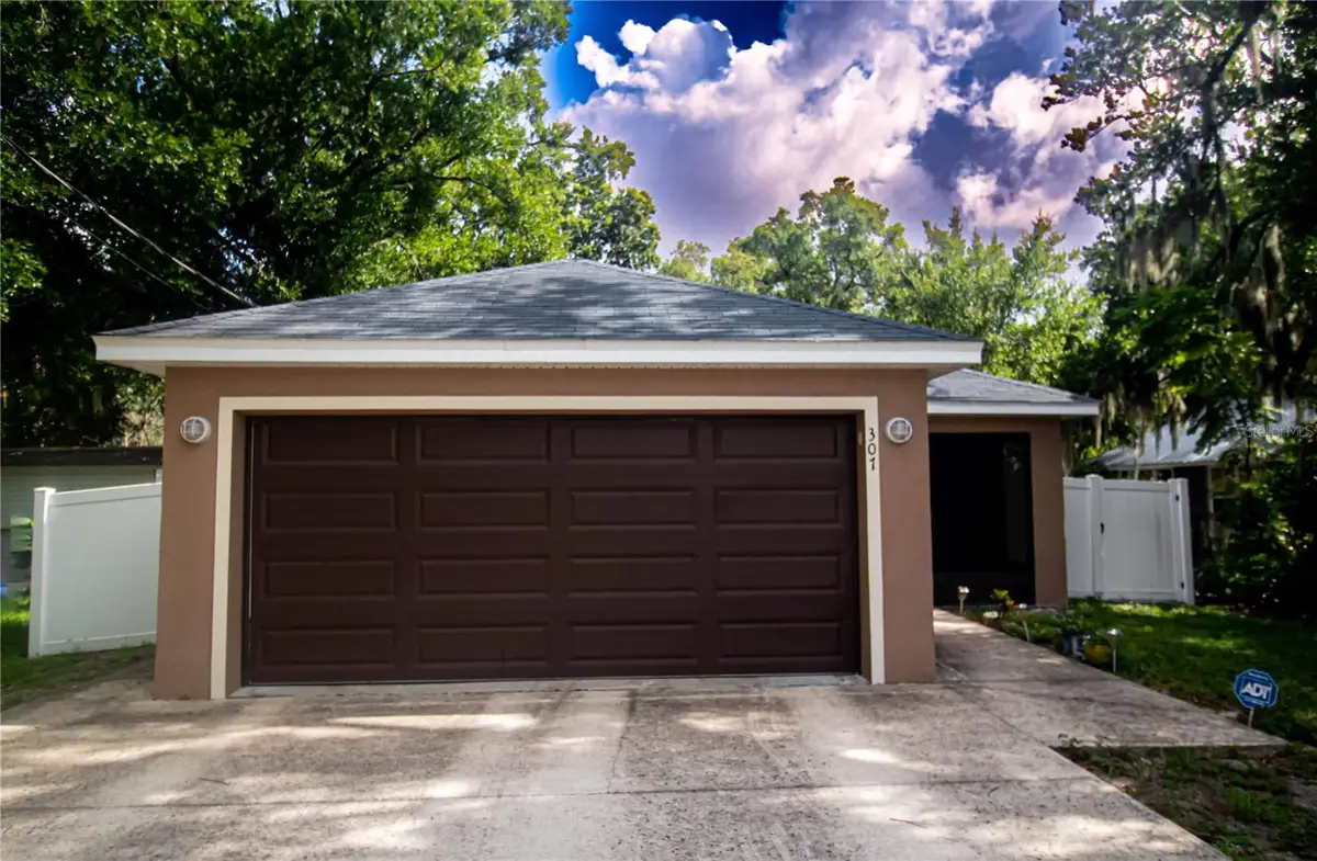 307 NW 8th Street, Mulberry, FL 33860 - #1