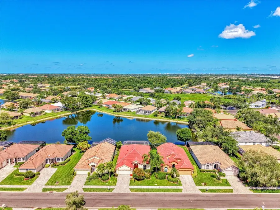 5153 Highbury Circle, Sarasota, FL 34238 - #3