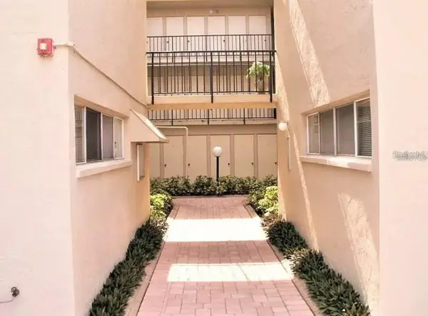 2763 Woodgate Lane #211, SARASOTA, FL 34231