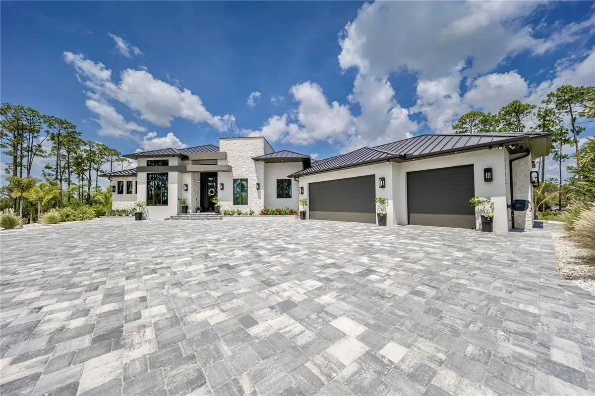 9240 Falcon Court, Venice, FL 34293 - #1