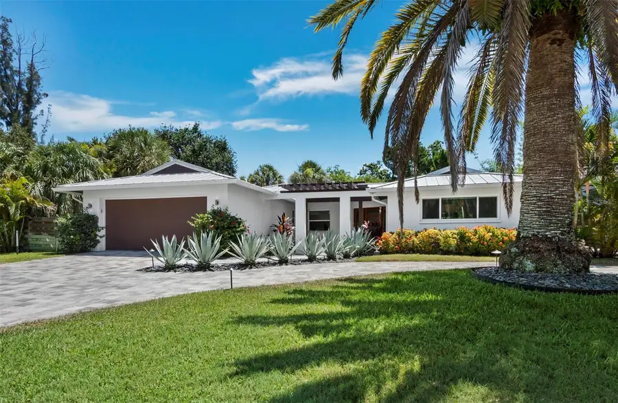 622 Tropical Circle, Sarasota, FL 34242 - #3