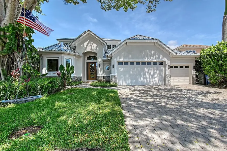 3921 Maravic Place, Sarasota, FL 34231 - #2