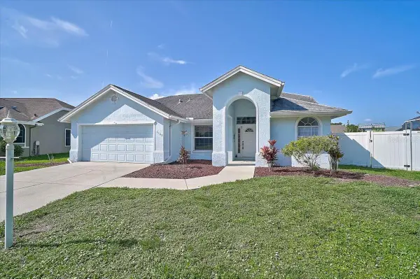 5108 72nd Street E, BRADENTON, FL 34203