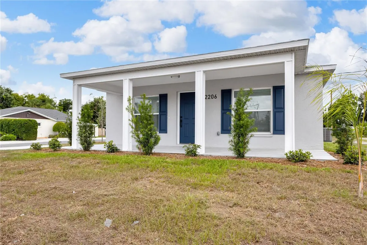 2206 53rd Avenue E, Bradenton, FL 34203 - #1