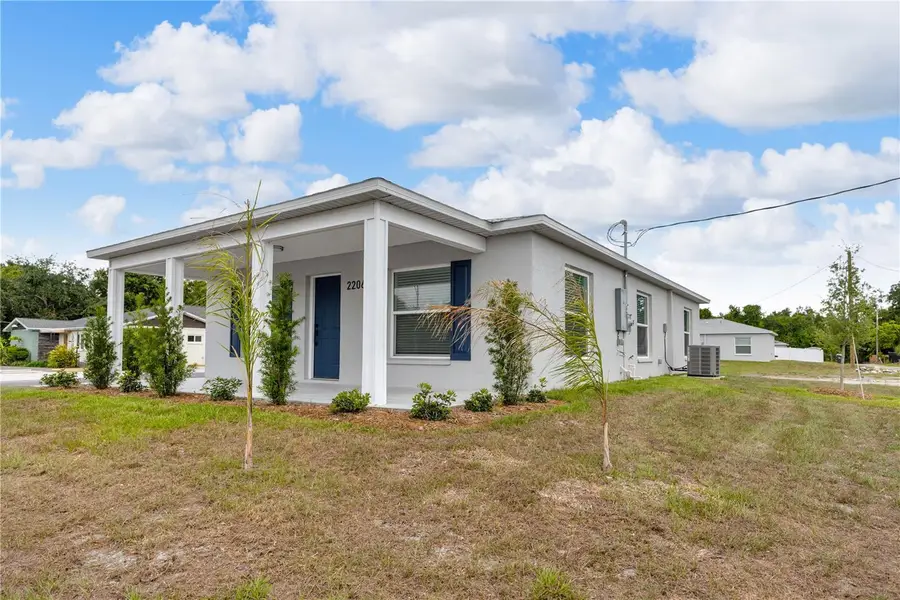 2206 53rd Avenue E, Bradenton, FL 34203 - #2