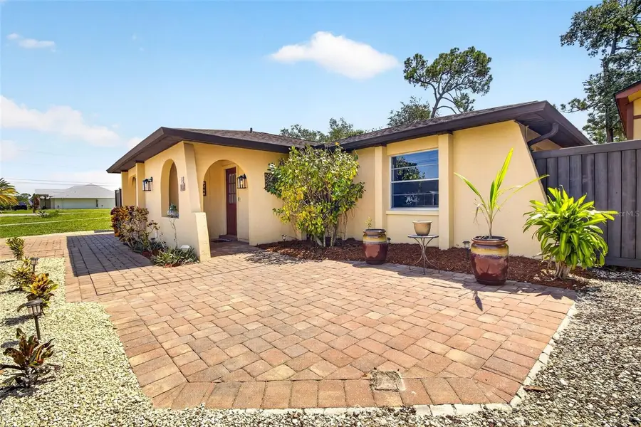 1018 Kensington Street, Port Charlotte, FL 33952 - #2