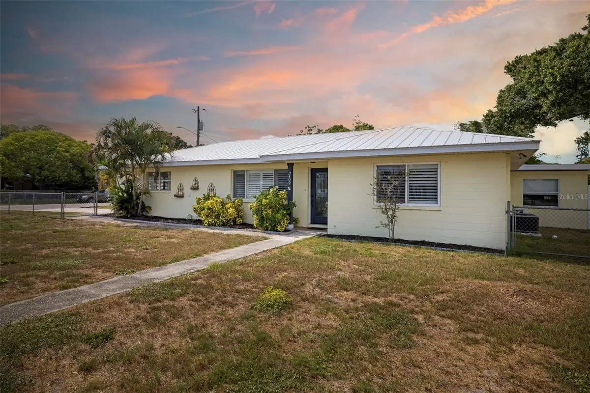 3402 15th Avenue W, Bradenton, FL 34205 - #1