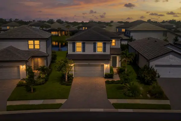 5752 Silverside Pine Court, BRADENTON, FL 34211