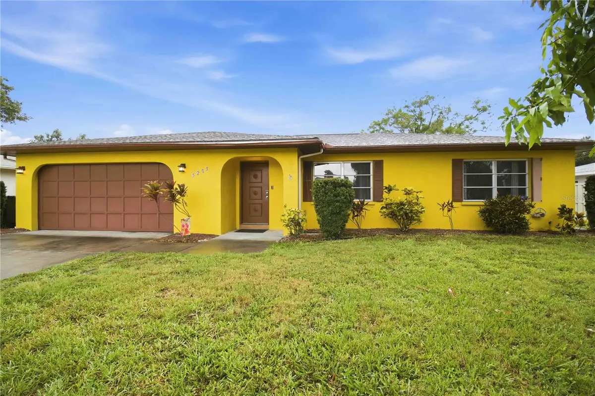 5203 18th Avenue W, Bradenton, FL 34209 - #1