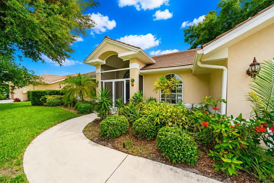 555 Park Estates Square, Venice, FL 34293 - #2
