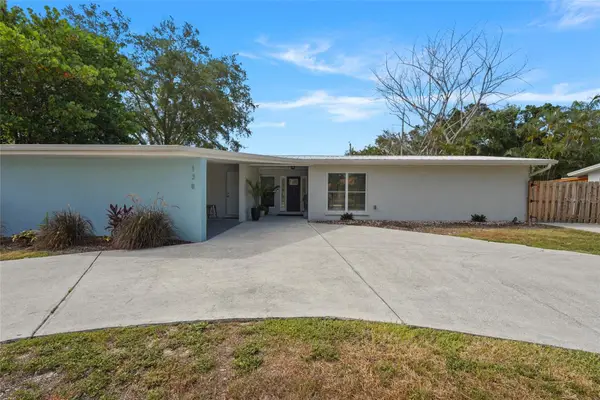 138 Holly Avenue, SARASOTA, FL 34243