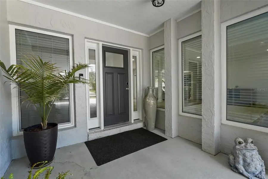 138 Holly Avenue, Sarasota, FL 34243 - #2