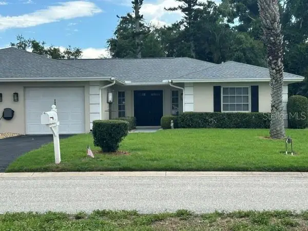7102 W Country Club Drive N, SARASOTA, FL 34243