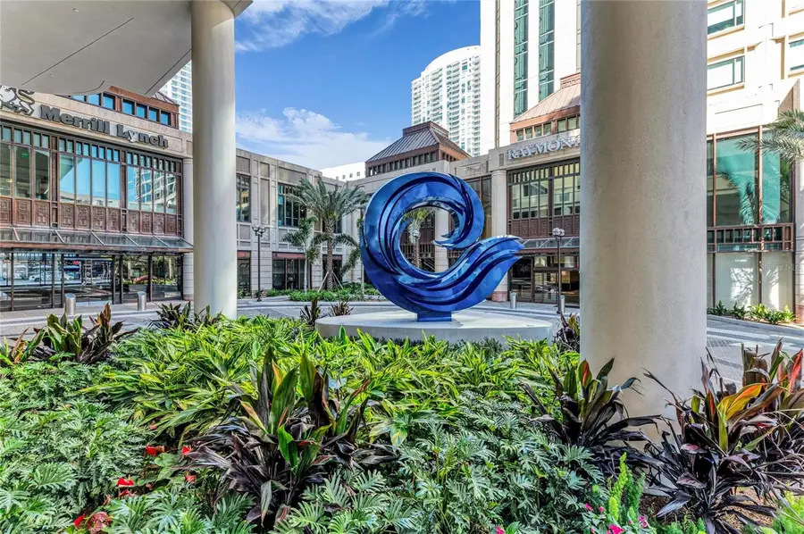 275 1st Avenue S #1904, Saint Petersburg, FL 33701 - #3