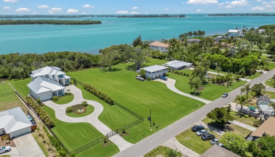 9912 46th Avenue W, Bradenton, FL 34210 - #2