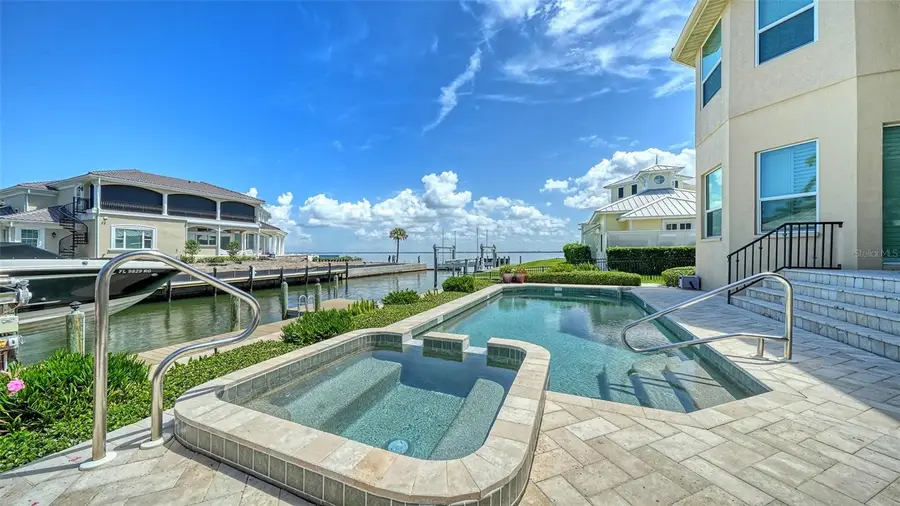657 Halyard Lane, Longboat Key, FL 34228 - #3