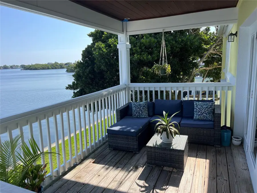 205 Pompano Drive Se #D, Saint Petersburg, FL 33705 - #3