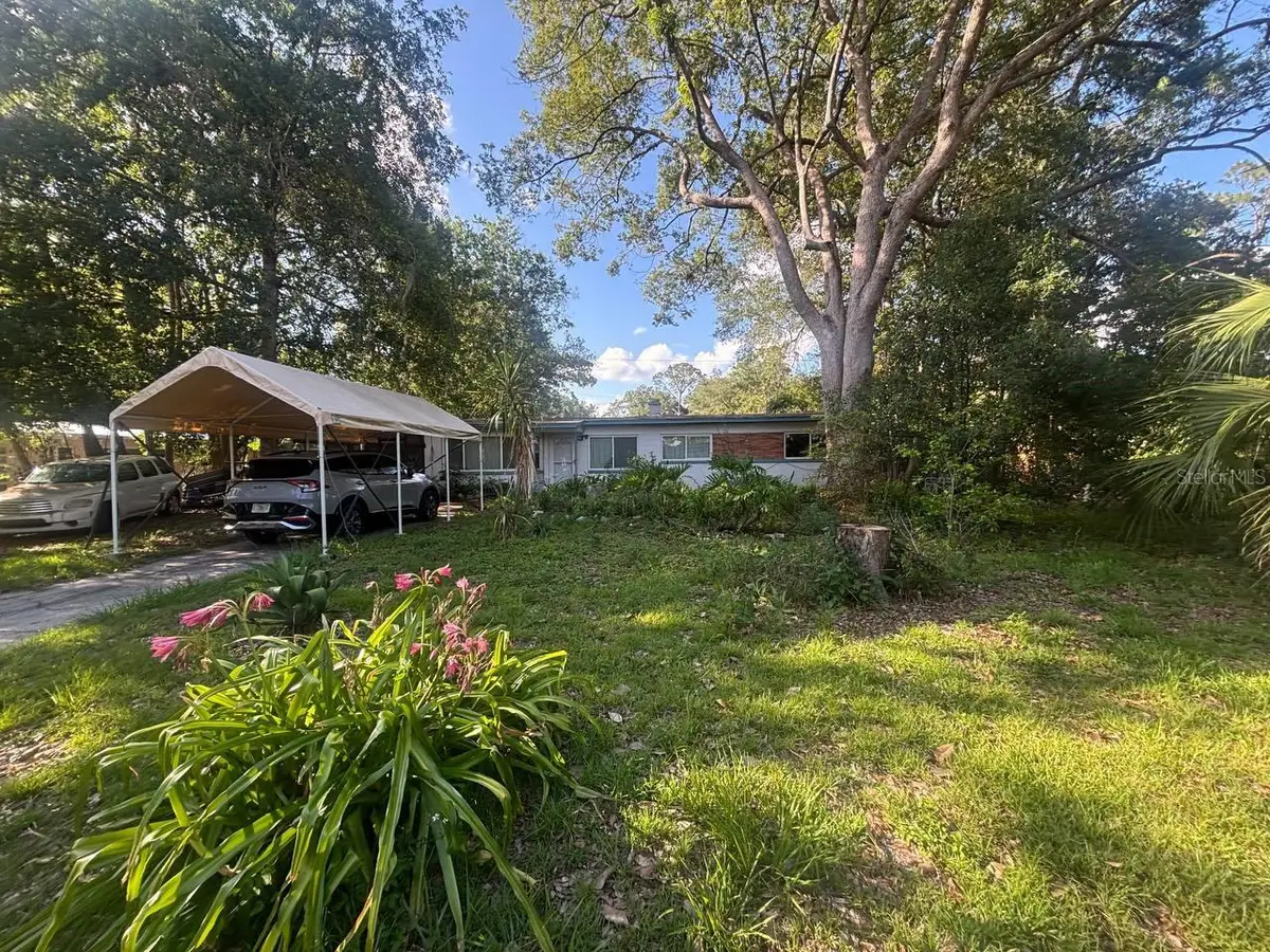 1032 NE 20th Avenue, Gainesville, FL 32609 - #1