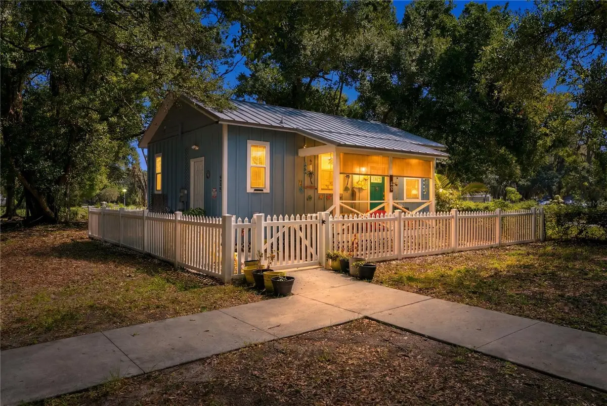 559 18th Street E, Bradenton, FL 34208 - #1