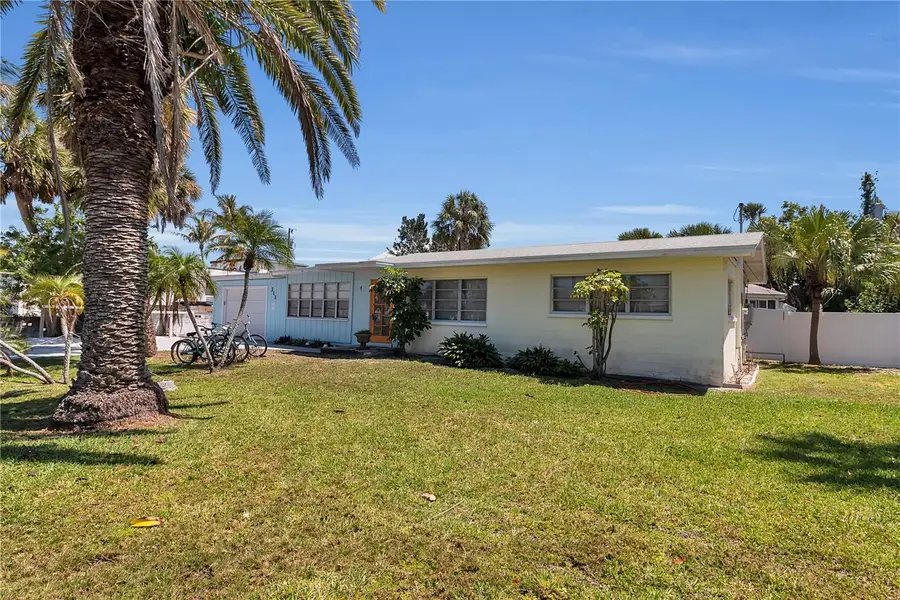 311 59th Street, Holmes Beach, FL 34217 - #2