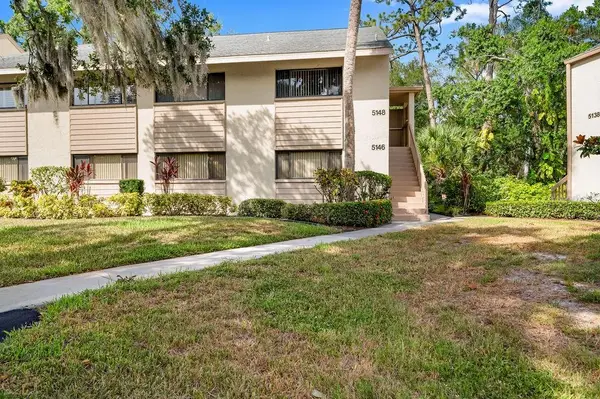 5146 Harpers Croft #13, SARASOTA, FL 34235