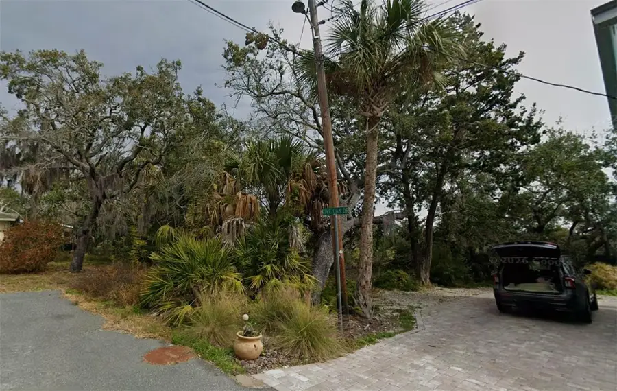 12425 Cedar St, Cedar Key, FL 32625 - #2
