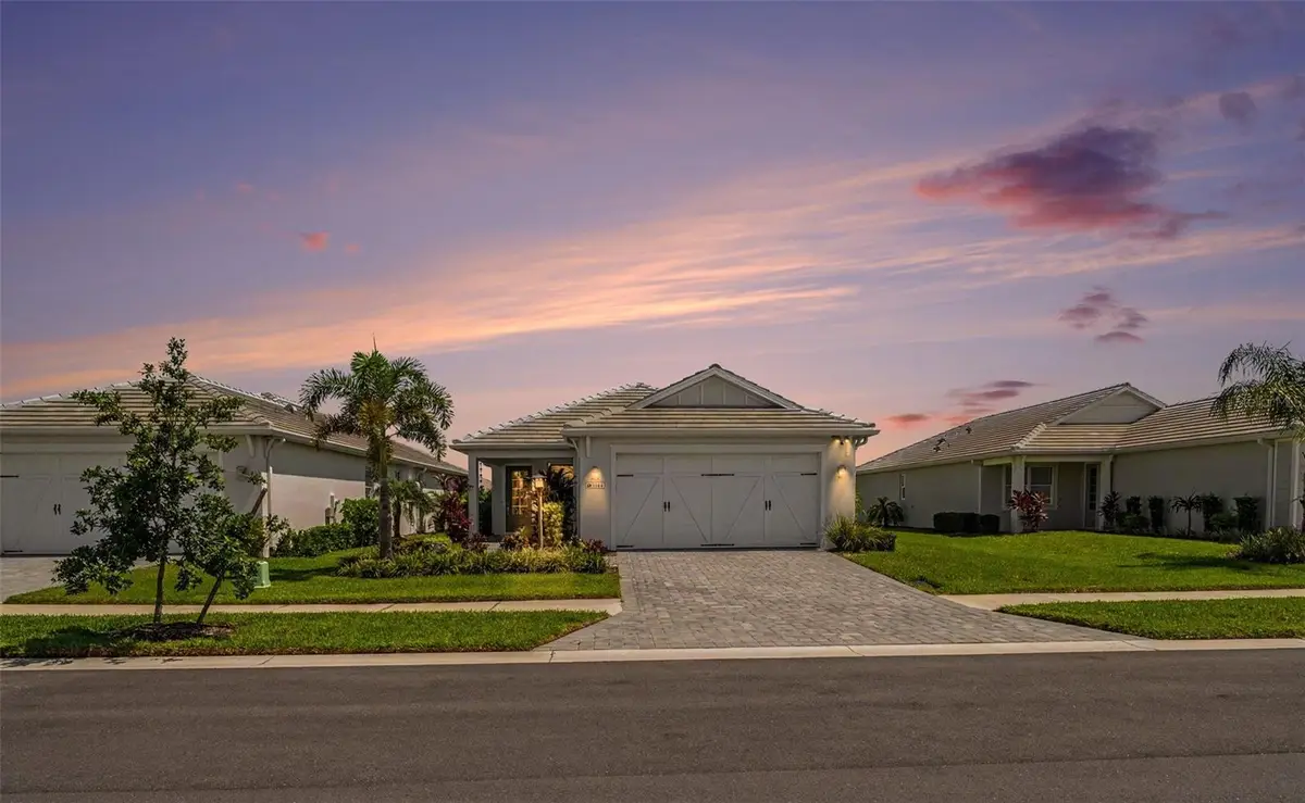 8144 Sternway Road, Sarasota, FL 34240 - #1