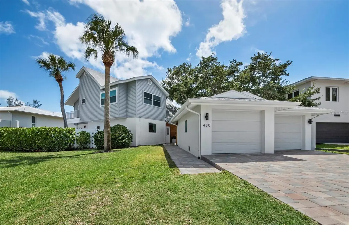 430 Island Circle, Sarasota, FL 34242 - #1