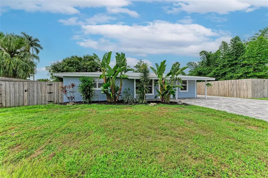 3138 Williamsburg Street, Sarasota, FL 34231 - #3