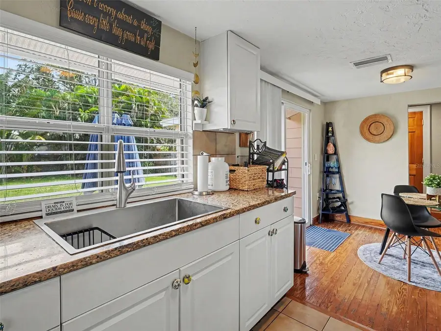 3035 Hillview Street, Sarasota, FL 34239 - #3