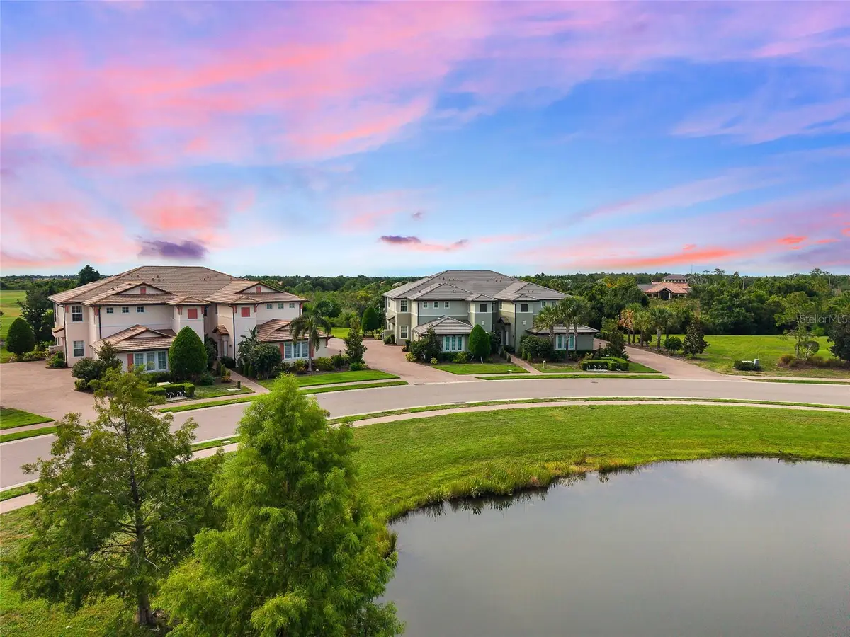 7342 Divot Loop, Lakewood Ranch, FL 34202 - #1