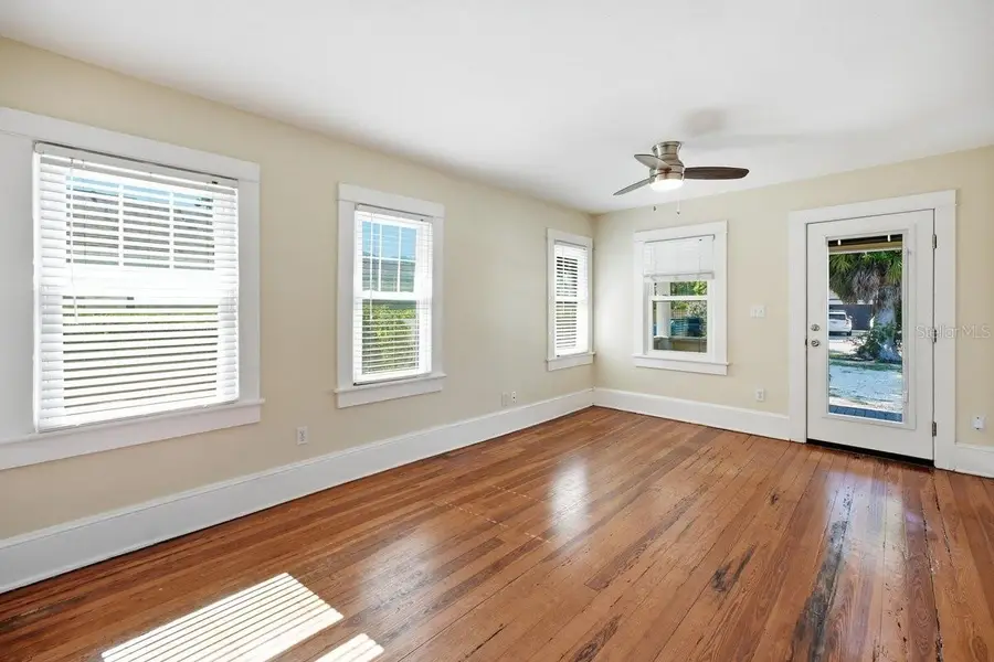 2048 5th Street, Sarasota, FL 34237 - #2