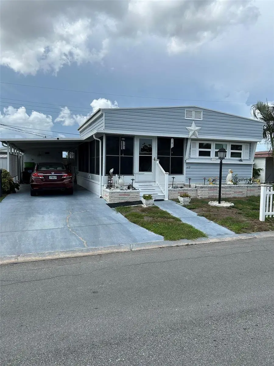 607 50th Avenue Ter W, Bradenton, FL 34207 - #1