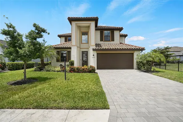 15859 Islandwalk Avenue, BRADENTON, FL 34211