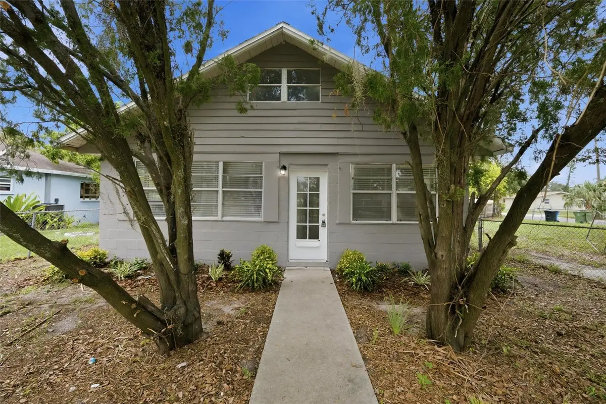 2425 9th Avenue E, Bradenton, FL 34208 - #1