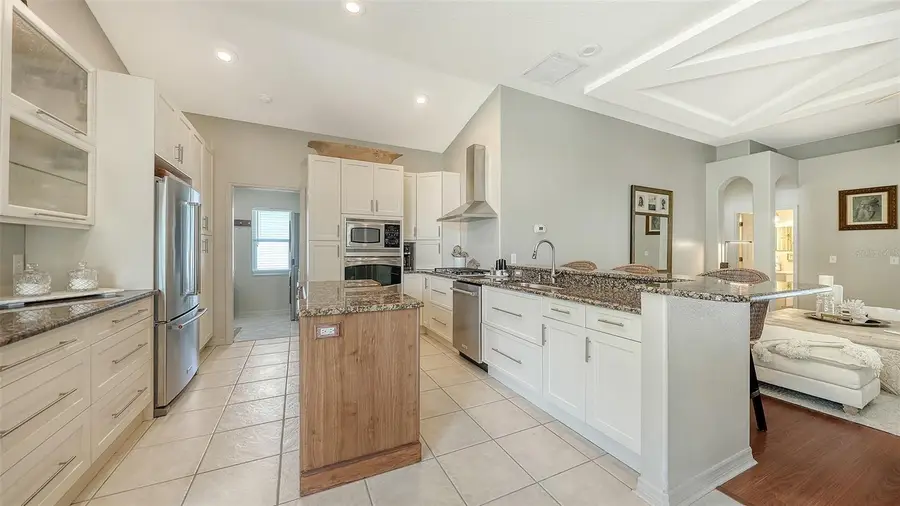 5122 Creekside Trail, Sarasota, FL 34243 - #3