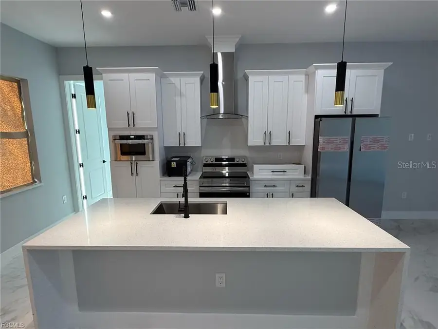 705 Ledge Street, Lehigh Acres, FL 33972 - #3